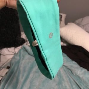 LULULEMON headband!!